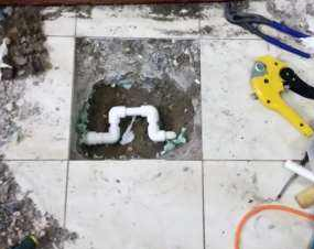 大连市卫生间防水公司的电话号码